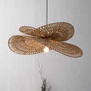 Suspension vintage en rotin