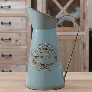 Vase à fleurs en métal de Style Vintage